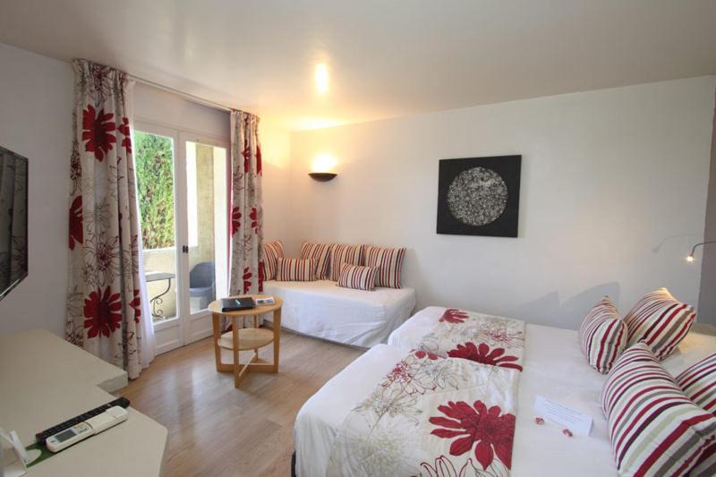 Val Baussenc, The Originals Relais Hotel Maussane-les-Alpilles Eksteriør billede