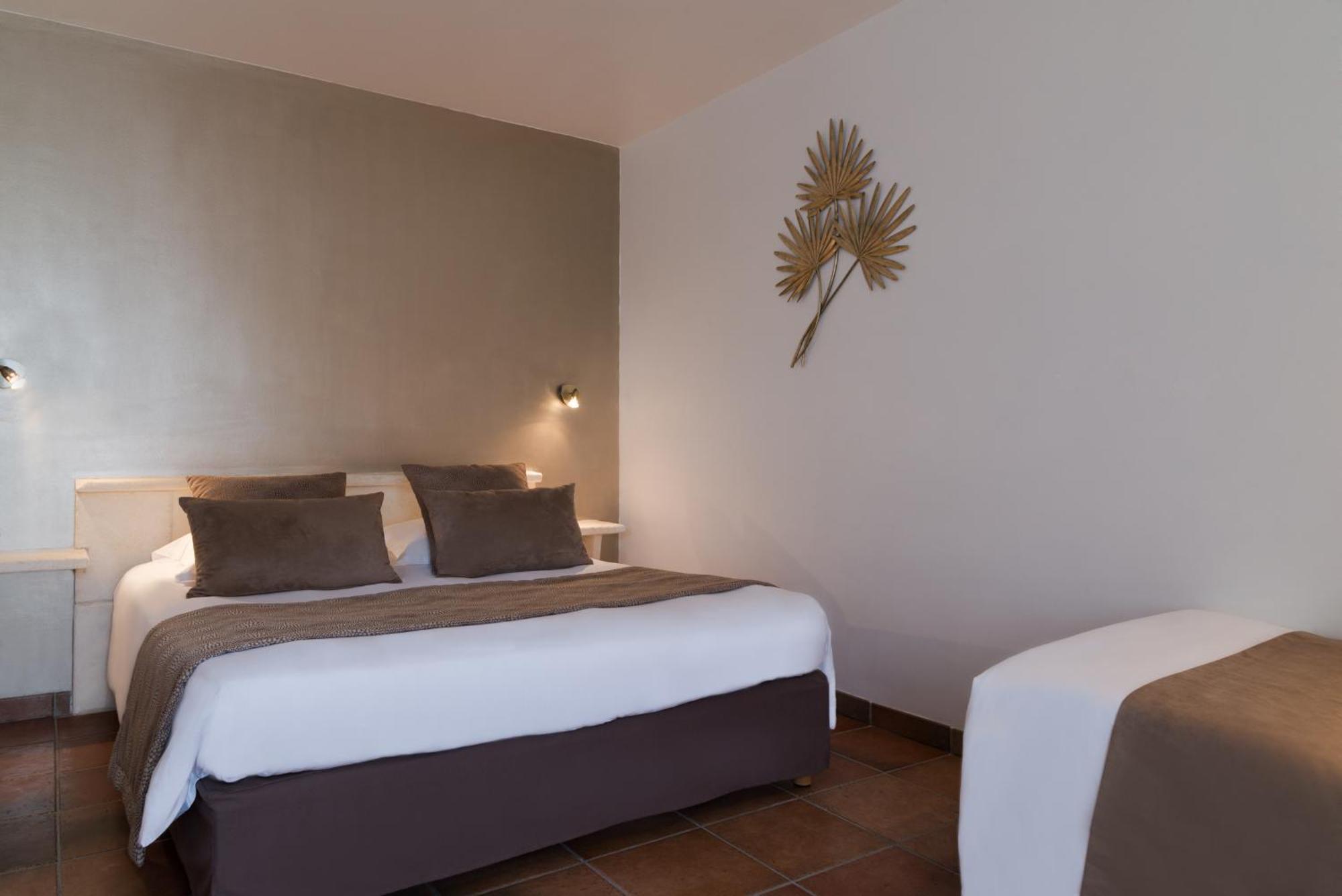 Val Baussenc, The Originals Relais Hotel Maussane-les-Alpilles Eksteriør billede