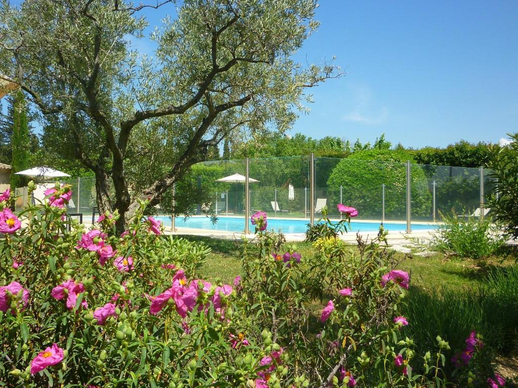 Val Baussenc, The Originals Relais Hotel Maussane-les-Alpilles Eksteriør billede