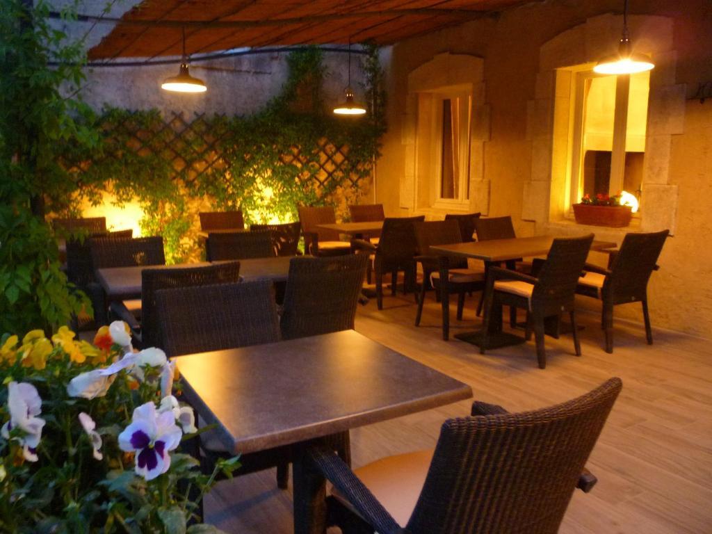 Val Baussenc, The Originals Relais Hotel Maussane-les-Alpilles Eksteriør billede
